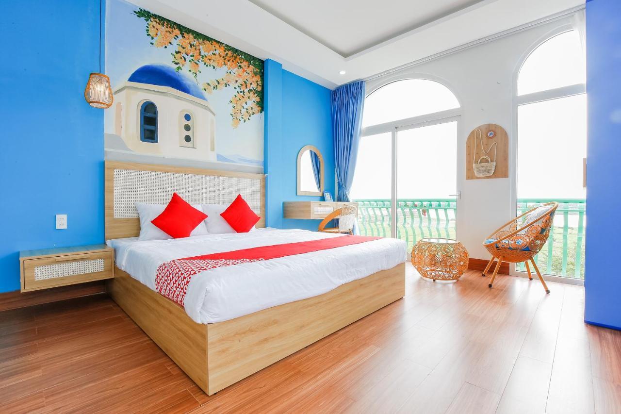 Santorini House And Coffee Hotel Da Nang Exterior photo
