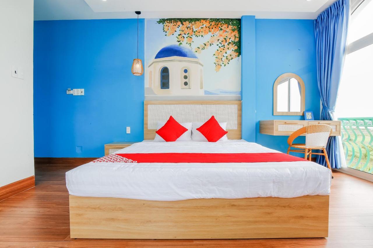 Santorini House And Coffee Hotel Da Nang Exterior photo